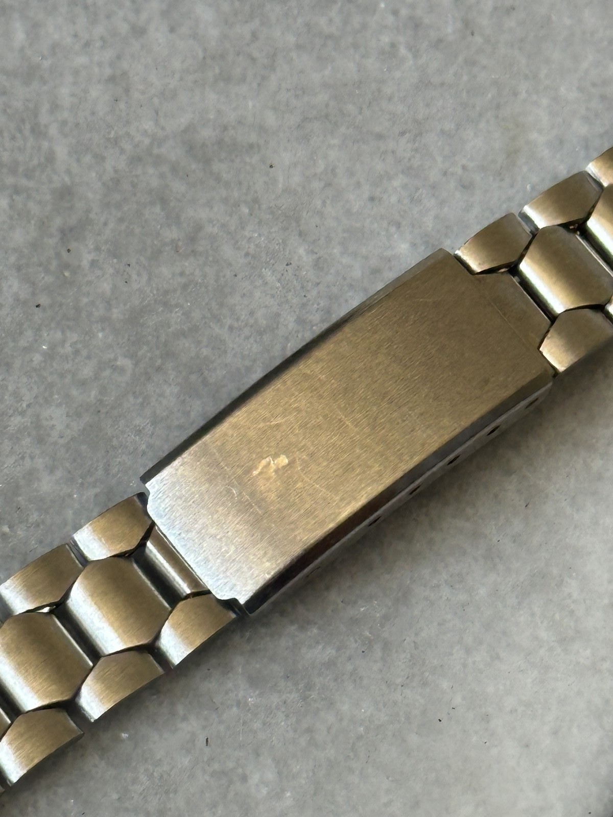 Bracelet de montre vintage en acier inoxydable doré