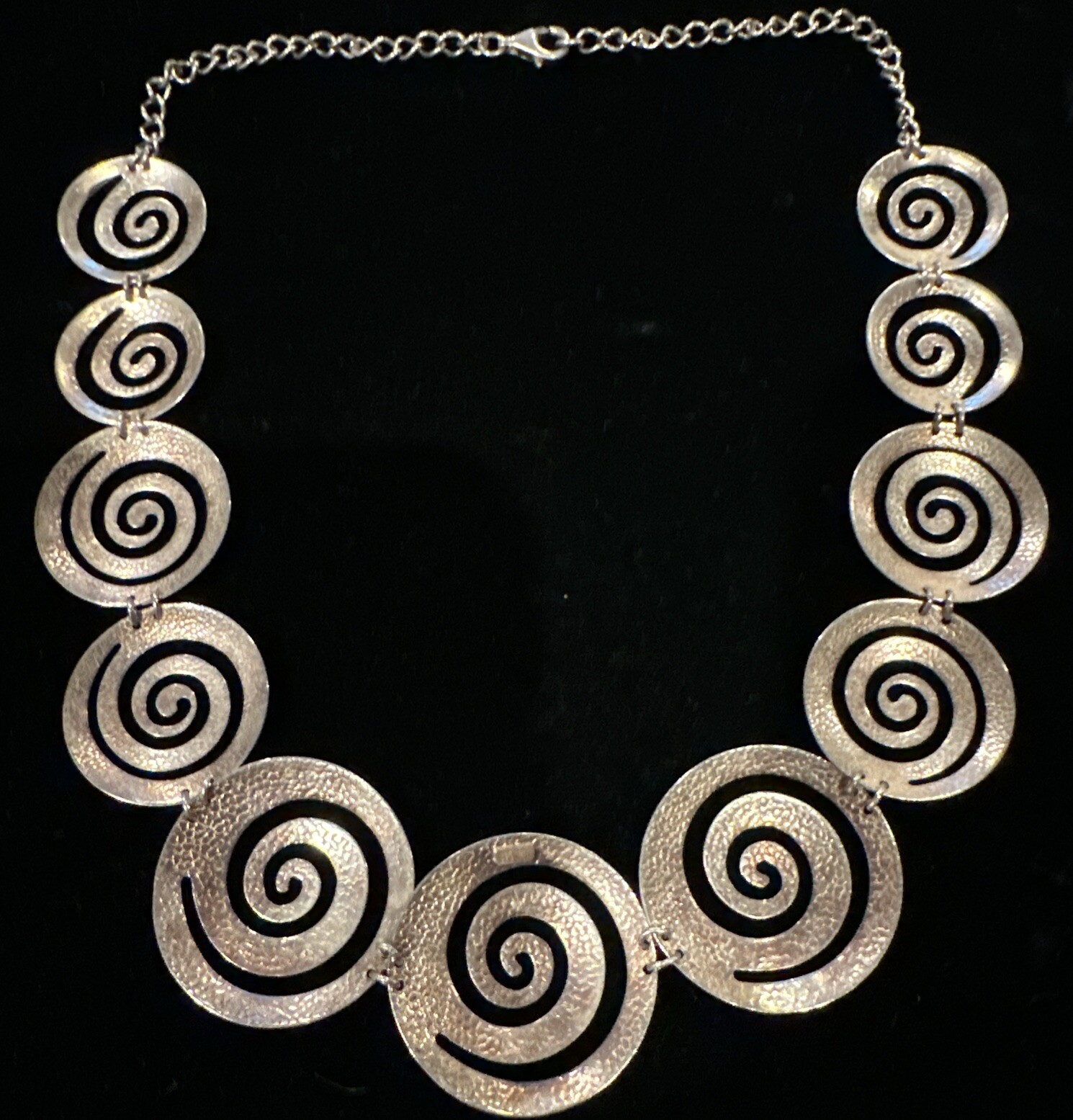 Designer Signed C^A Thailand 925 Sterling Silver Swirl Disk Choker Necklace 17”