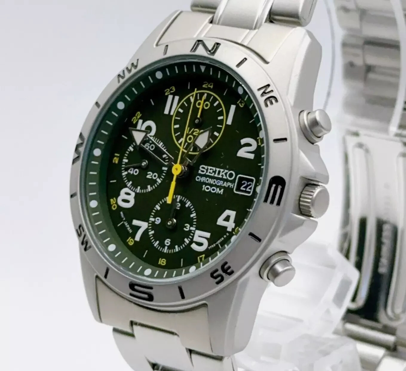 SEIKO SND377P Dark Olive Green Chronograph Men’s Watch 38mm SND377P1 114g Steel