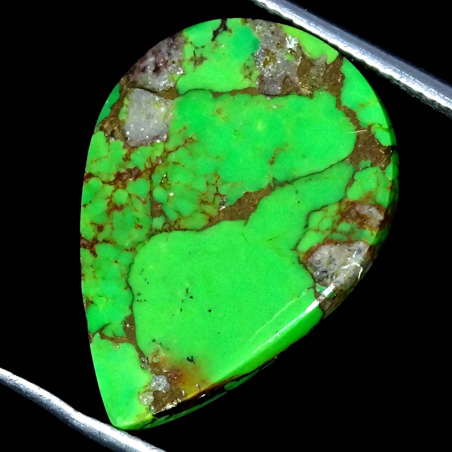 13.90Cts Lab-Created Nice Green Copper Turquoise Pear Cabochon 16X22X4MM
