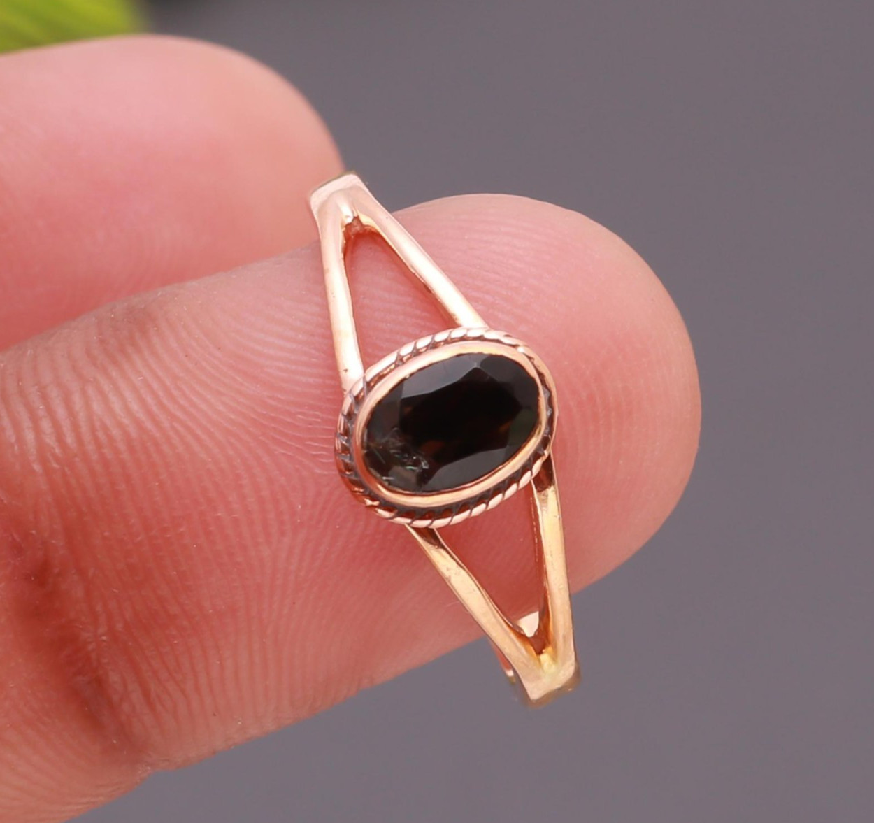 Natural Black Onyx Oval Shape Ring Rose Gold Fill 925 Sterling Silver Jewelry