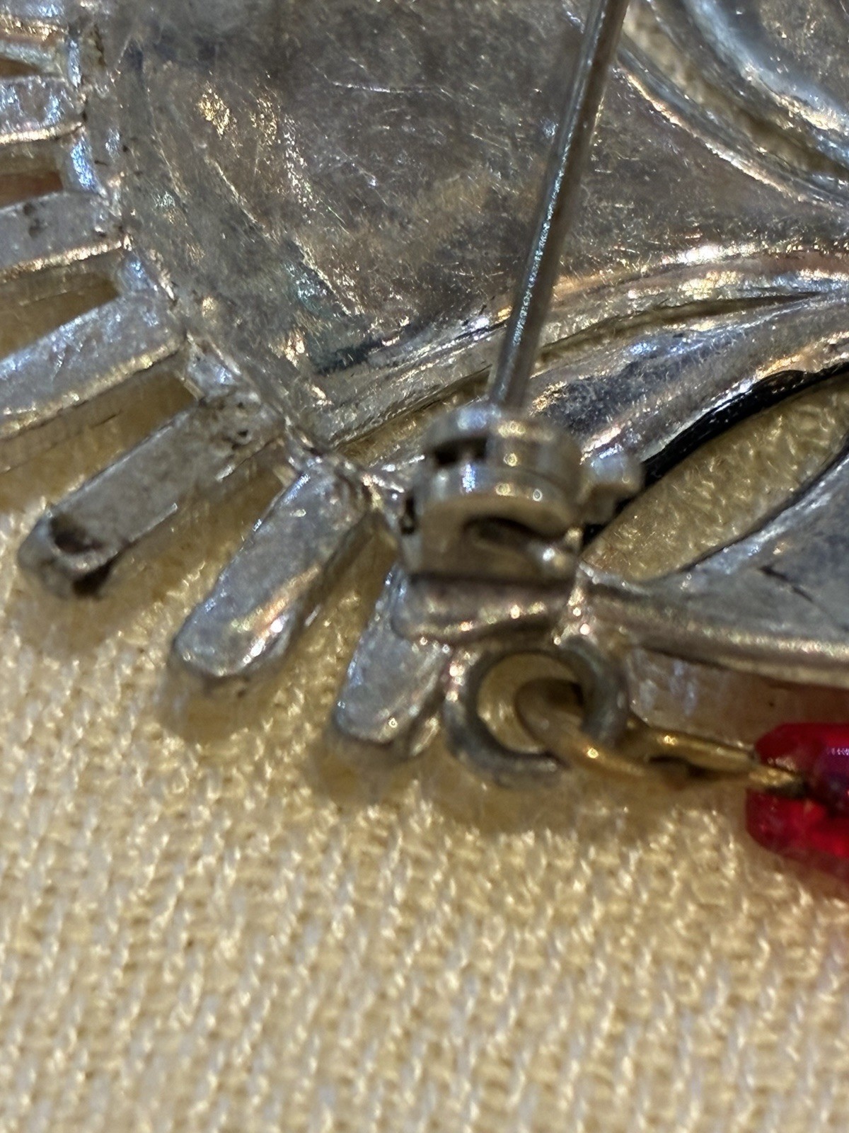 Vintage Reinad Pot Metal Crystal Rhinestone Princess Face Mask Brooch Pin