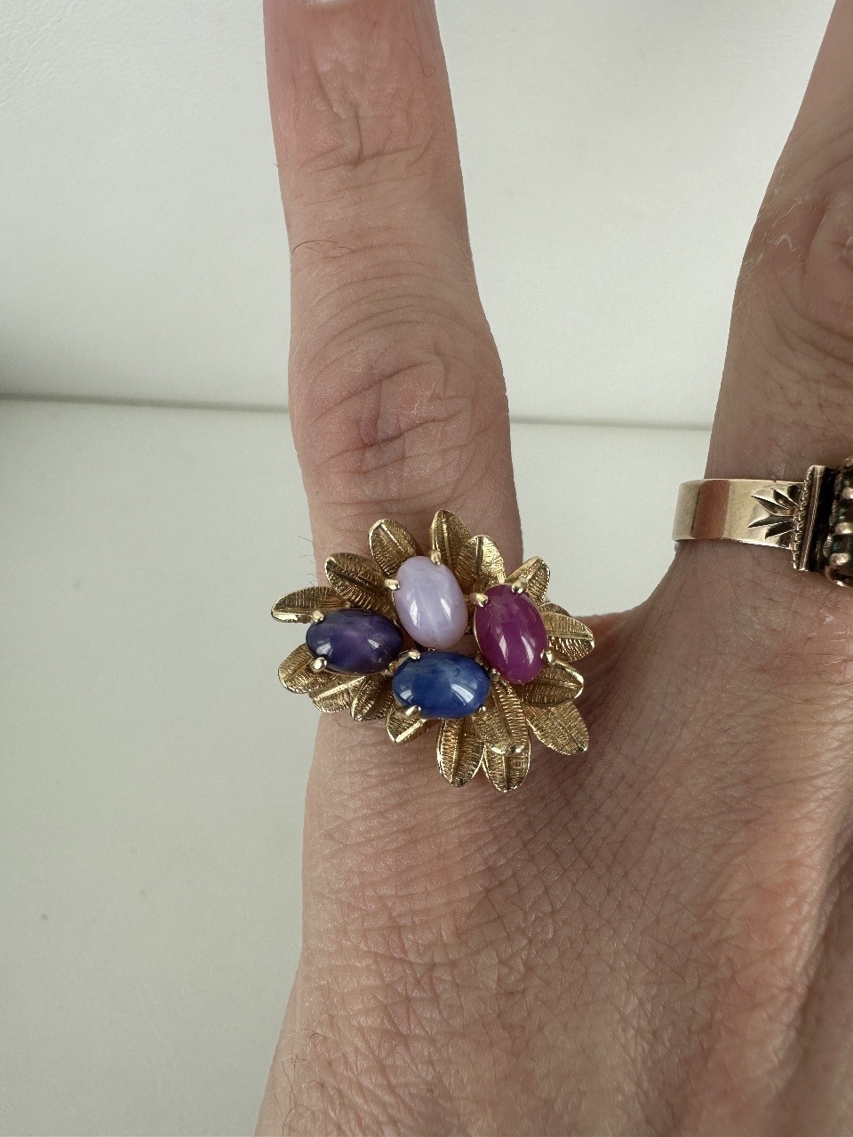 Vintage 14k Gold Linde Star Sapphire Ruby Cluster Floral Cocktail Ring 7