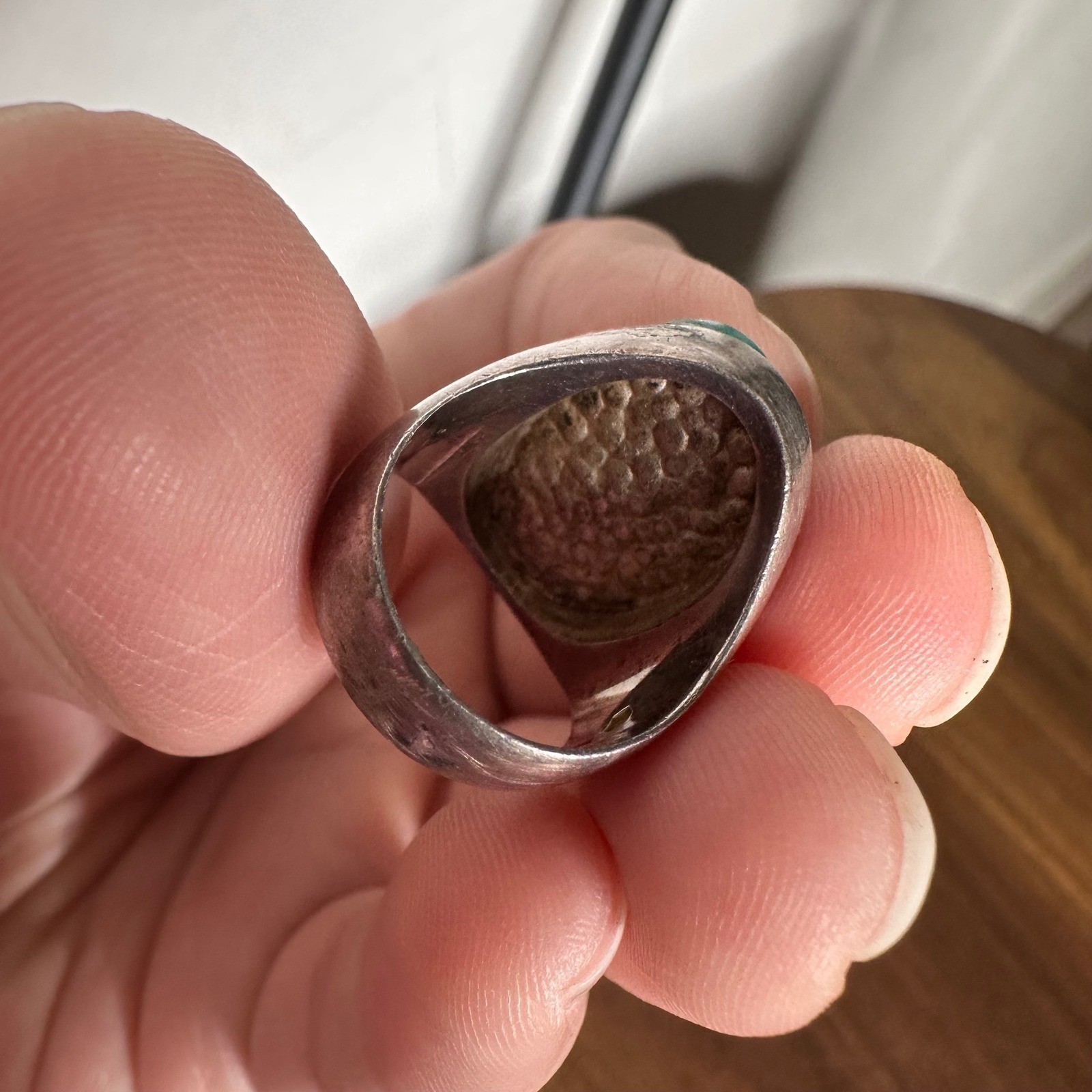 Vintage Modernist 925 Sterling Silver Green Cabochon Ring Artisan Signed “I” 5
