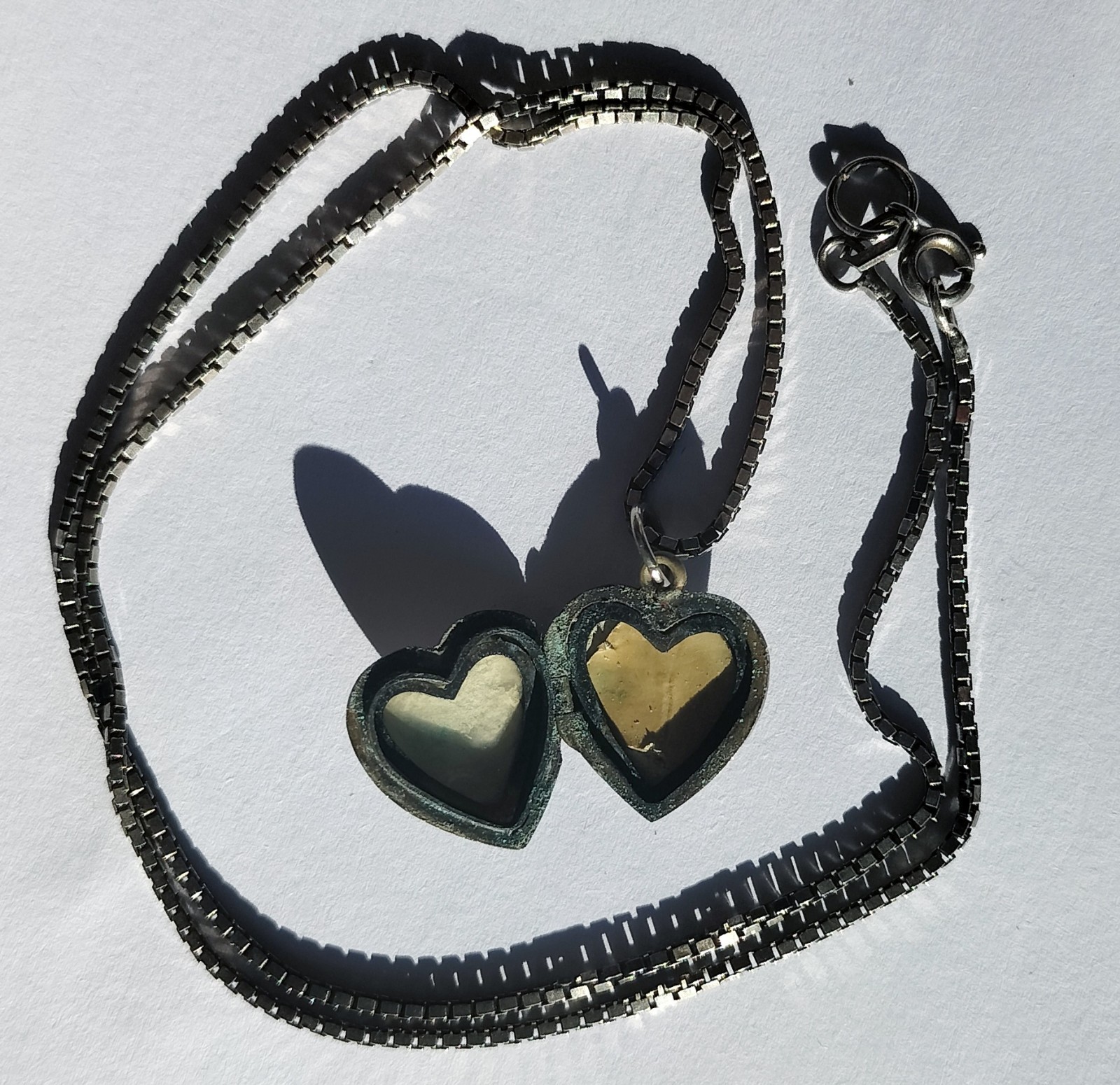 Antique Handmade Silver Locket Pendant Heart Shape on 46cm Silver Chain SPAIN 7g