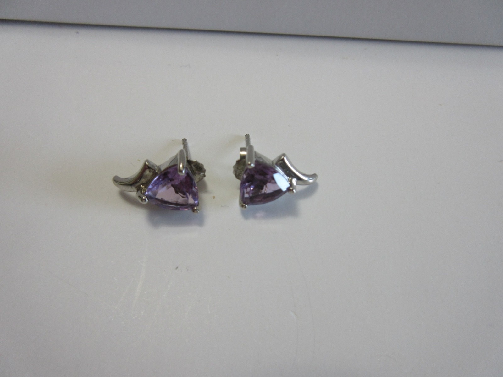STS Chuck Clemency 925 Sterling Silver AMETHYST Pierced Earrings 3.2 grams
