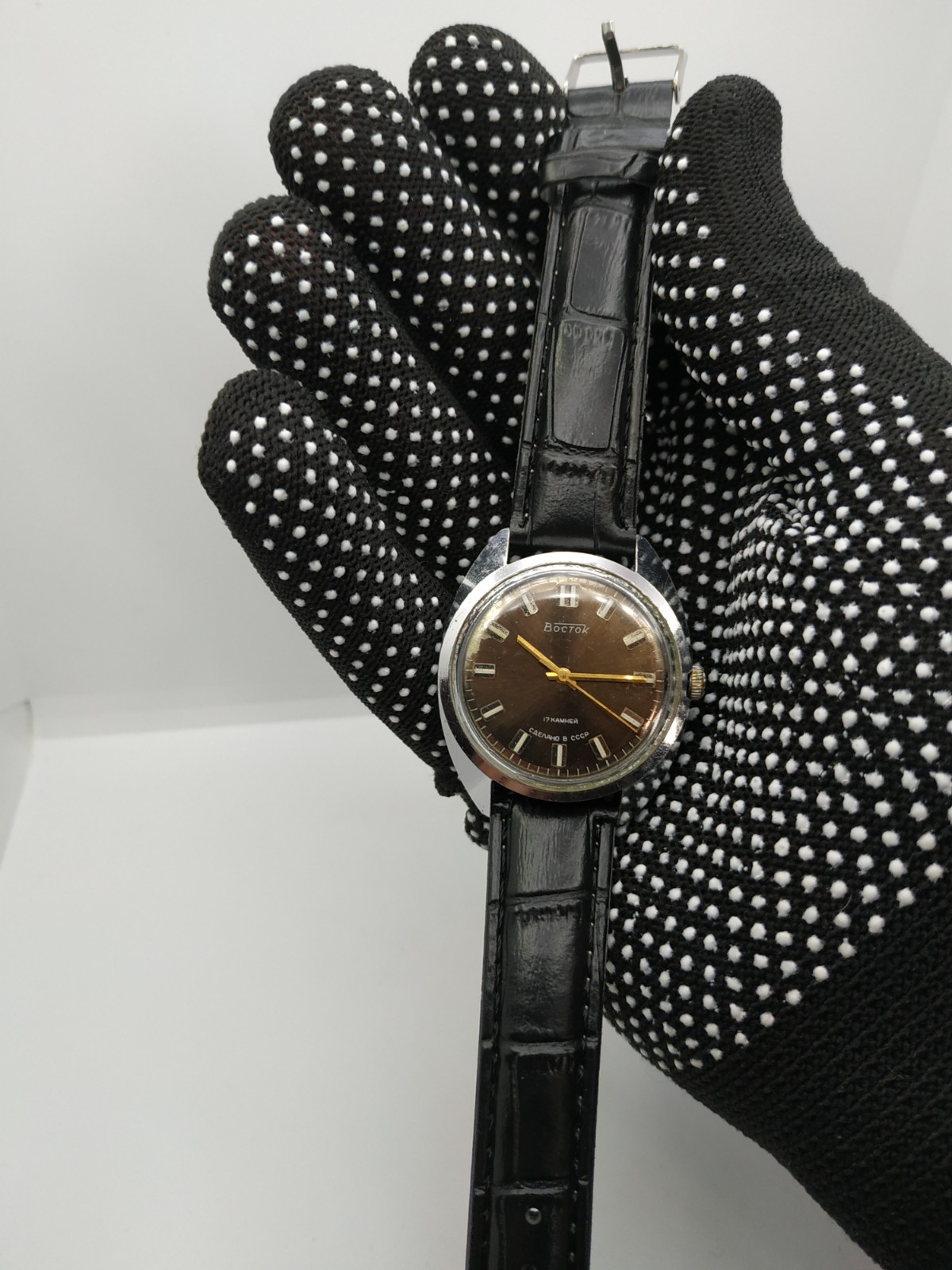 Retro Men’s Dress Watch Wostok Vintage USSR Mechanical Vostok 2409A Soviet ⭐