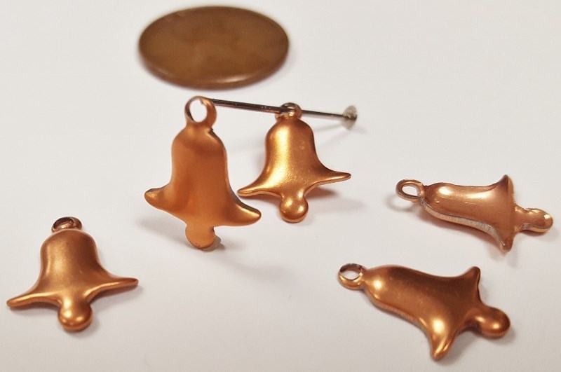 12 VINTAGE BELL RAISED 14x11mm. COPPER COATED STEEL FINDING BEAD CHARMS N42