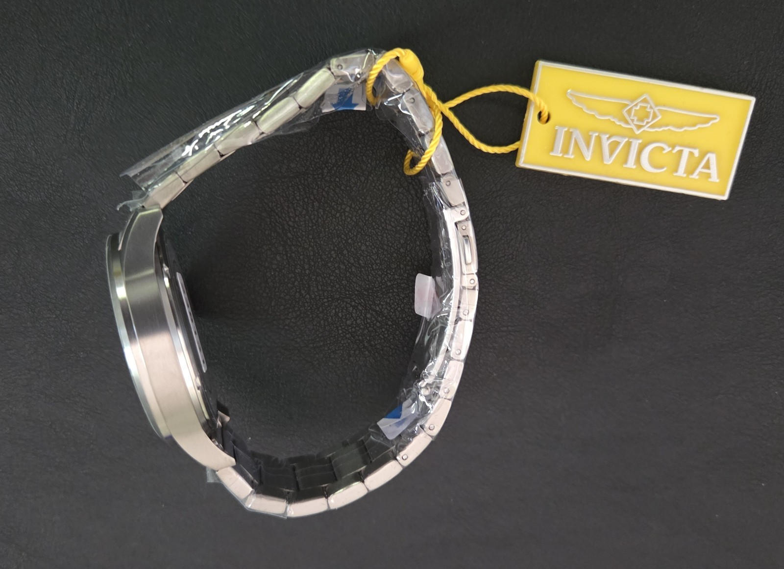 Solid Titanium Invicta TI-22 Men’s Watch – 43mm Silver Black 47515 NEW IN BOX