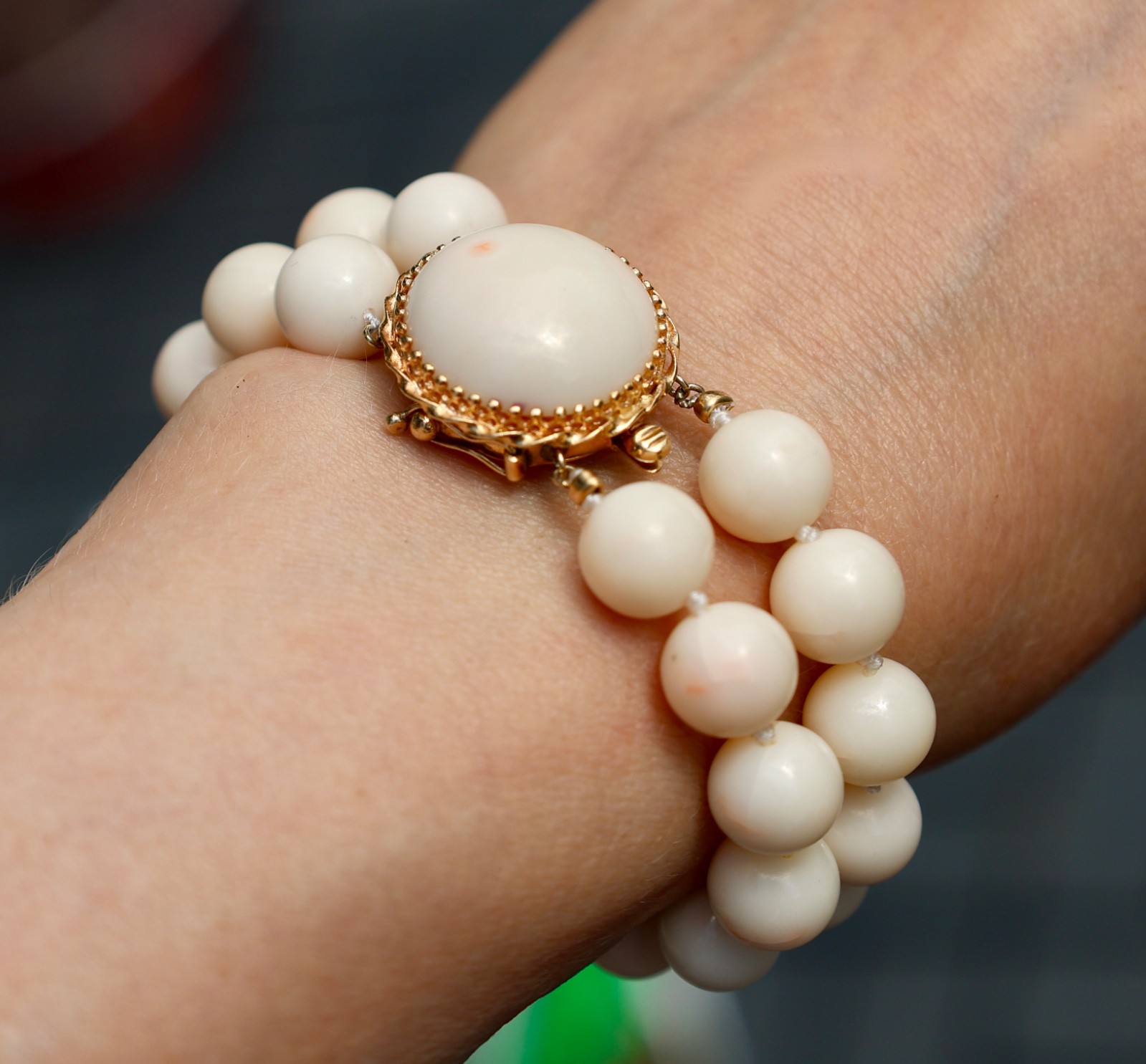 SOLID YELLOW GOLD CLASP ANELD SKIN CORAL 10.2MM BEAD 2-STRAND HONORA BRACELET