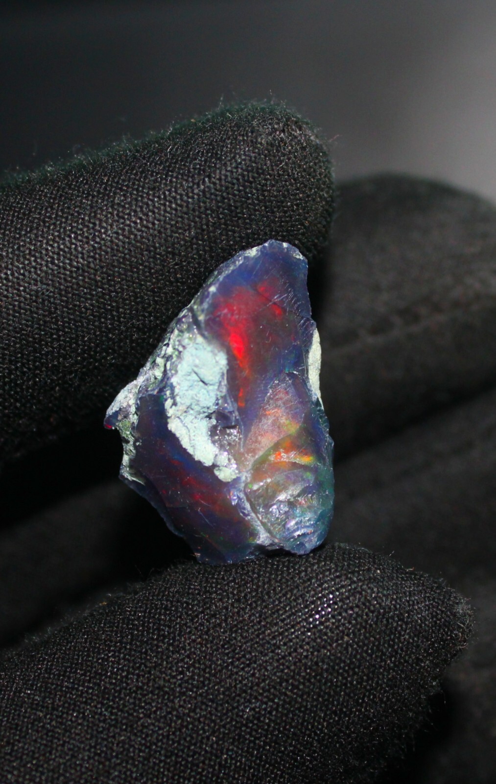 Opal, Ethiopian Black Opal Rough, AAA Fire Opal, Raw Crystal Black Opal 14.10 Ct