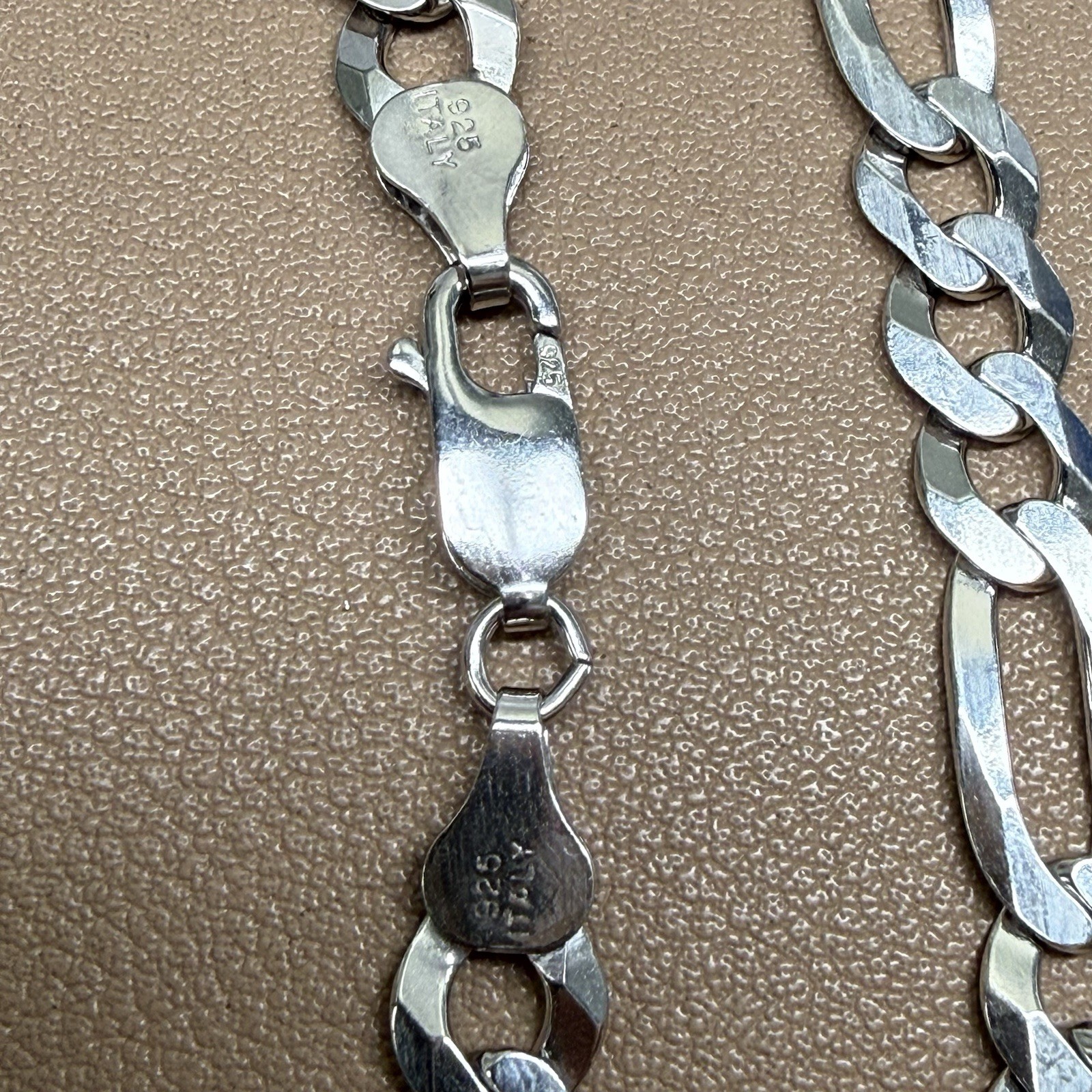 925 Sterling Silver Figaro Flat Link Bracelet Chain 8” 7.1mm