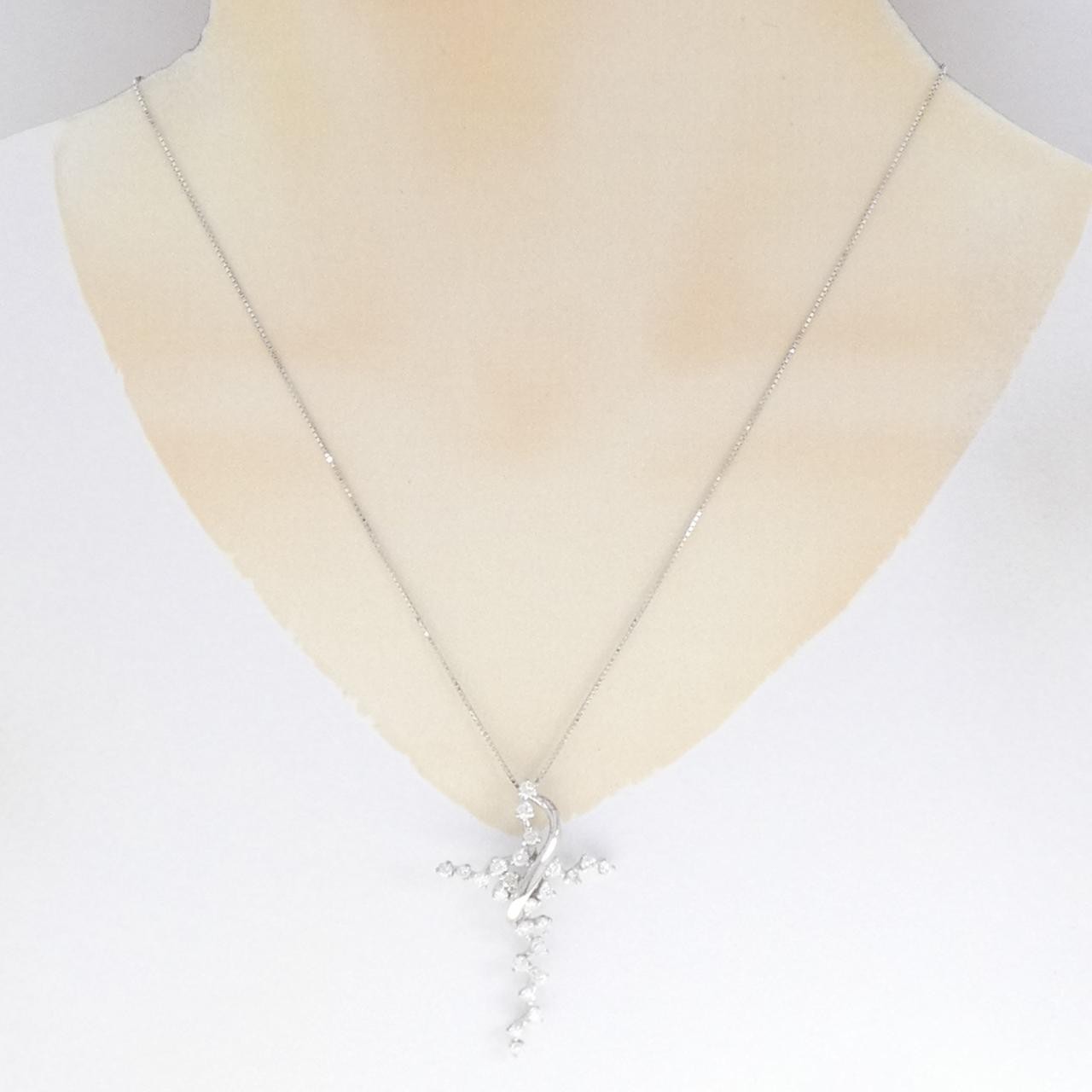Authentic K18WG Cross Diamond Necklace 1.43CT #270-004-157-8022