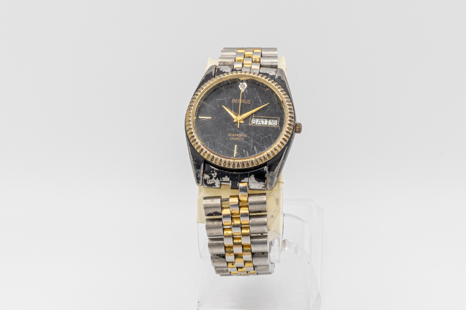 Vintage Benrus Diamond Quartz Men’s Watch Black Dial Day/Date
