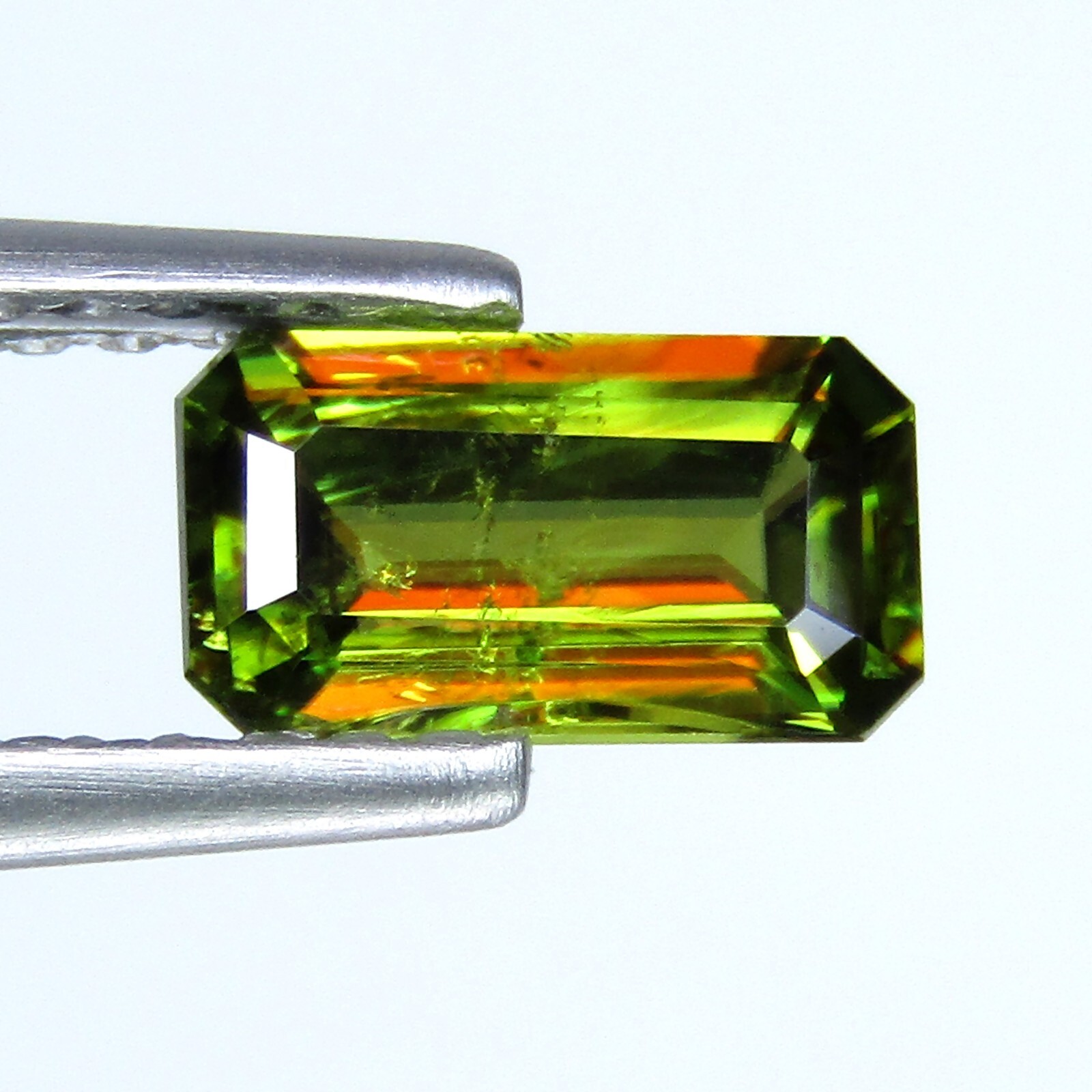 065Cts STUNNING EMERALD CUT NATURAL CHROME GREEN SPHENE TITANITE LOOSE GEMSTONE