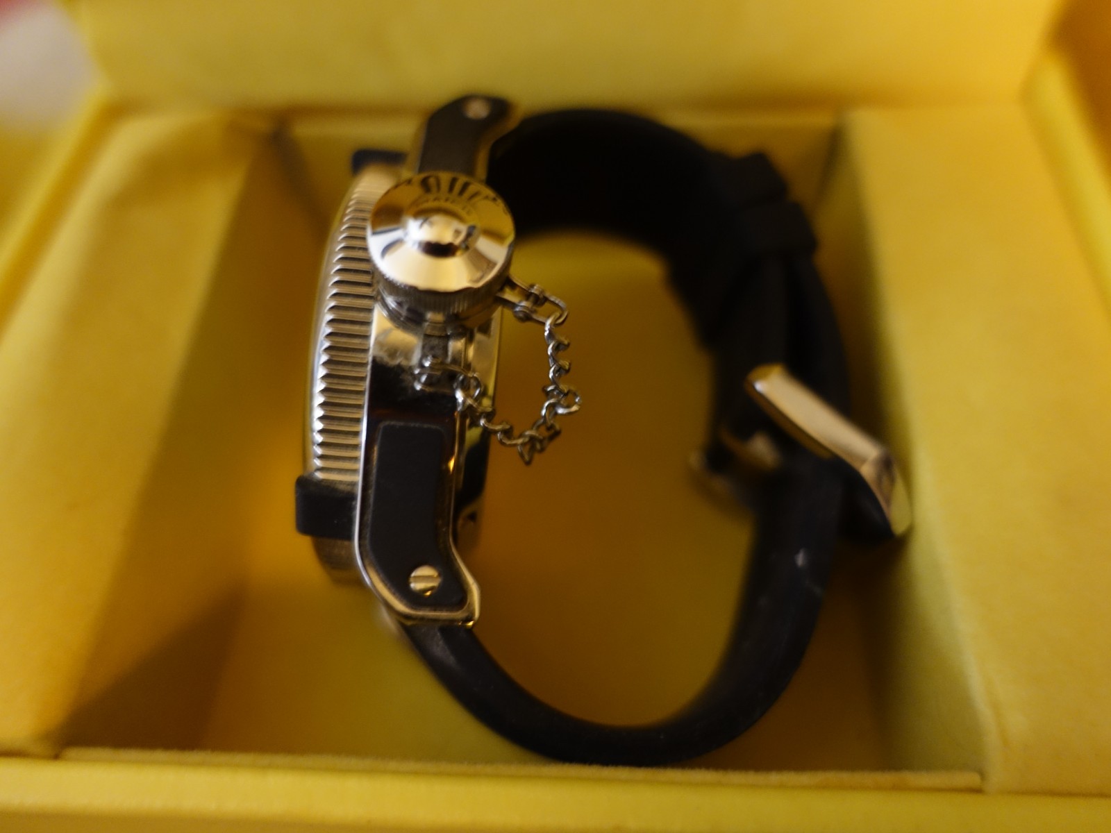 Invictaca Retrograde,Men’s Wristwatch, Big 45 mm, Complications.