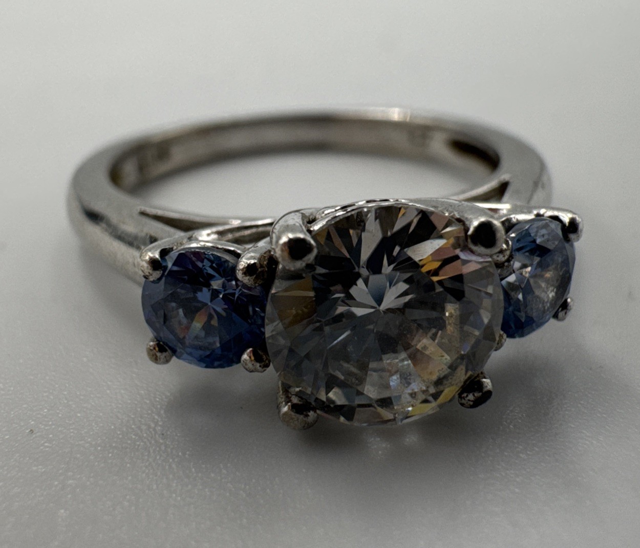 Sterling Silver 925 Blue & Clear CZ Stones 6.40mm Sz 7 Ring 3.3g