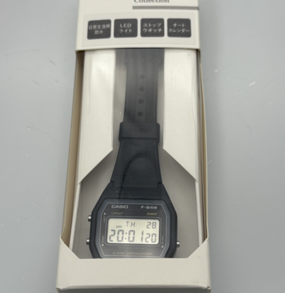 CASIO F-84W-1 Black Light Men’s Standard Digital Wristwatch OFFICIAL New