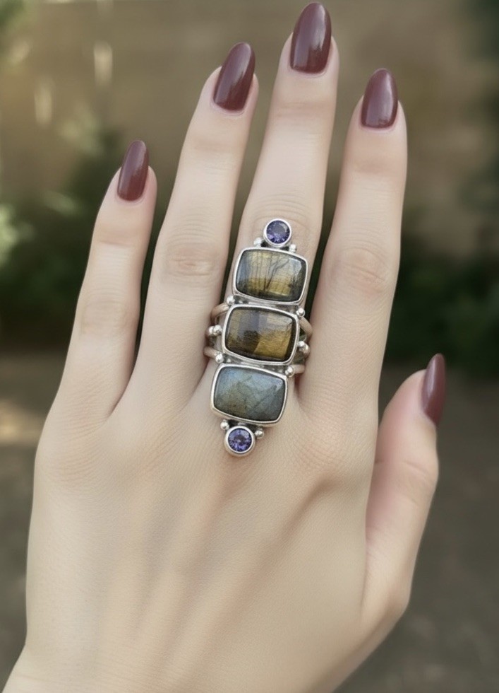 Sajen 925 Sterling Silver Labradorite and Amethyst Ring Size 9