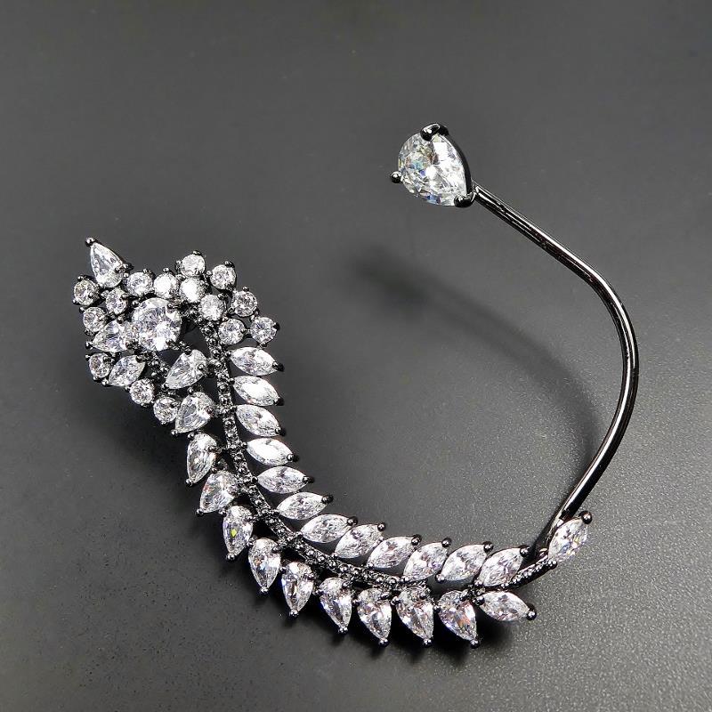 SINGLE RIGHT SIDE CZ Cluster Large Wing Earring Ear Cuff Crawler Climber