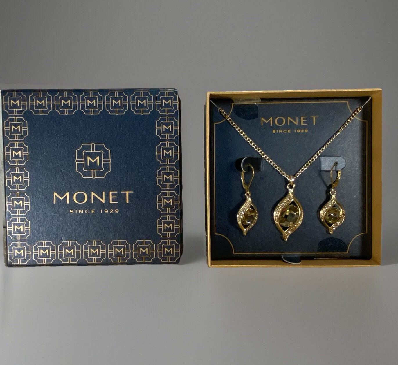 Monet Jewelry Gold Tone Crystal Necklace Earrings Gift Box Set NEW in Box