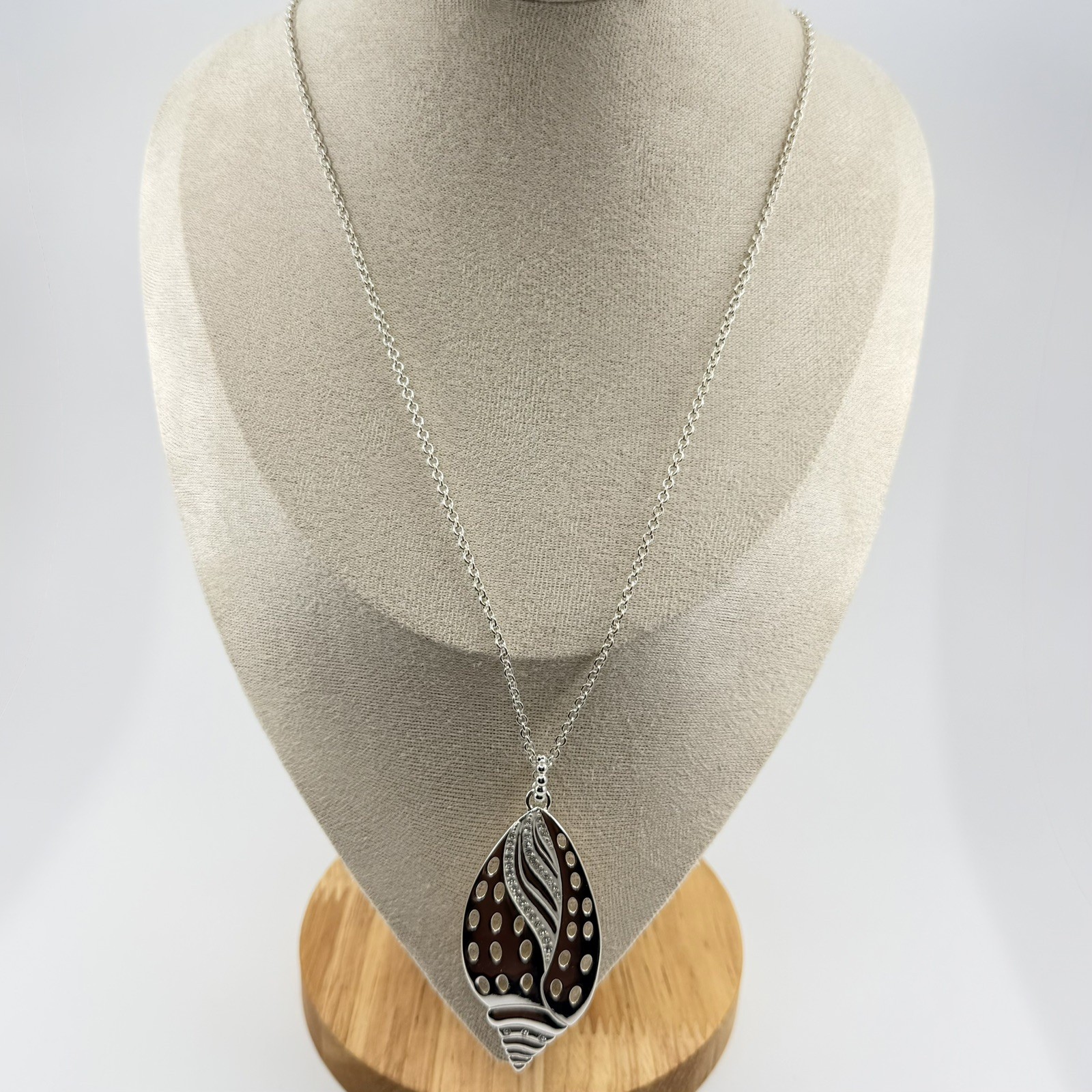 Brighton Sea Scape Shell Long Sweater Necklace Silver Tone w/ Rhinestones 37”