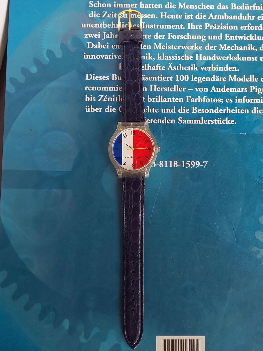 CITIZEN Bastille Day Tricolor Dial Rare Ltd Quartz Watch