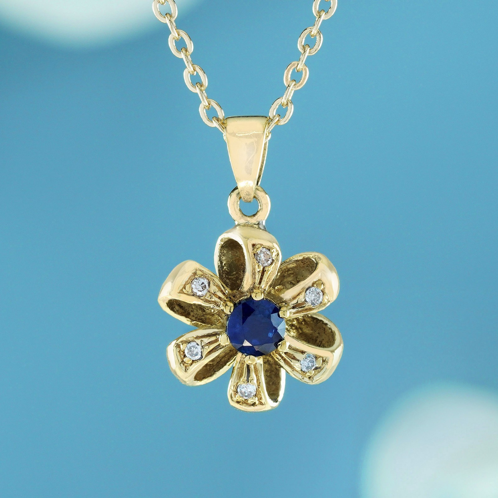 9K Yellow Gold Natural Sapphire Diamond Floral Shape Vintage Style Pendant