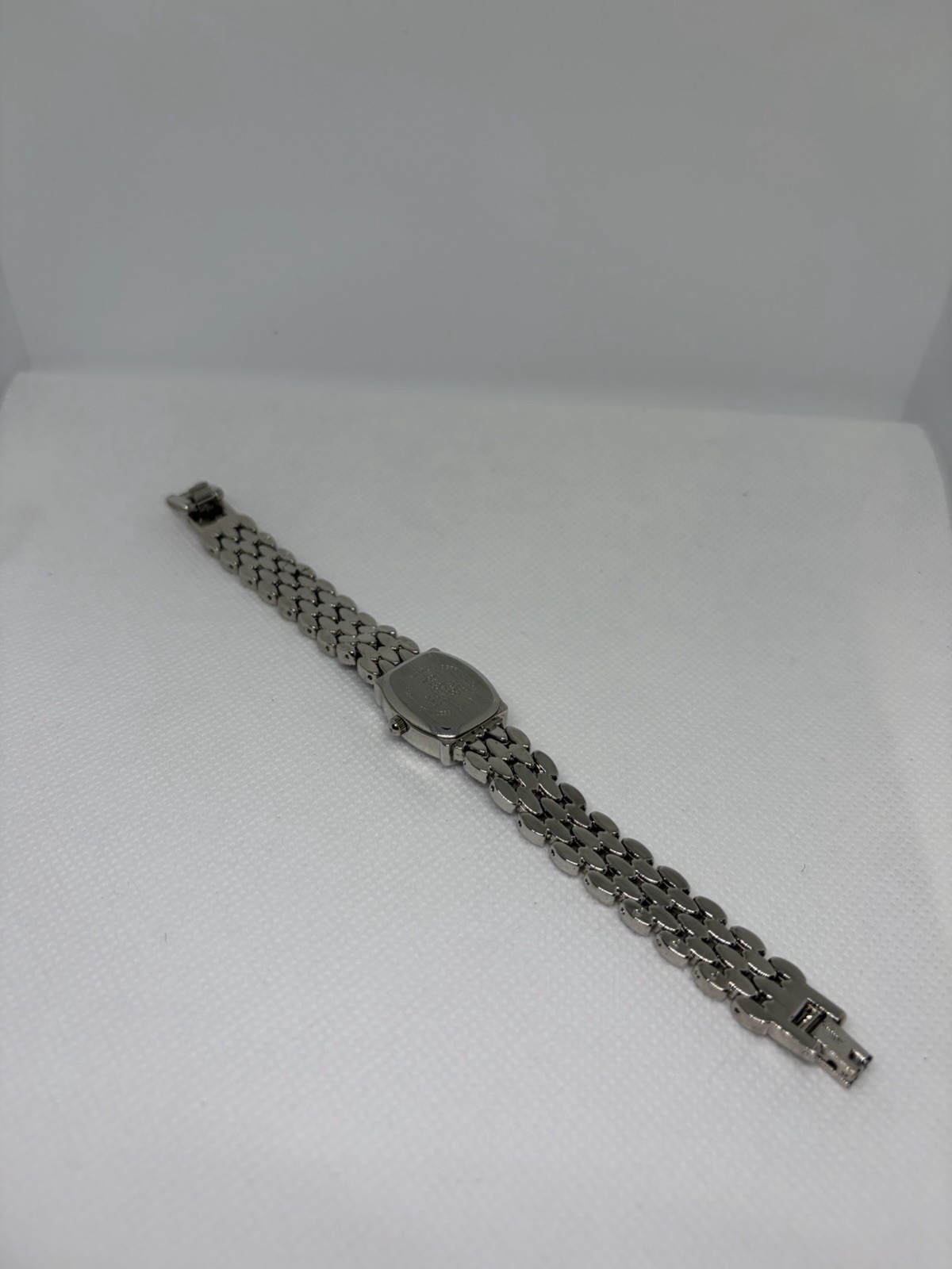 Women’s Silver Tone Rhinestone Bracelet Watch – Working Quartz Dress Watch