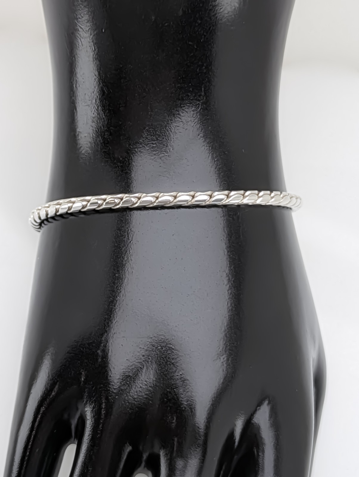 NEW 100% Authentic PANDORA Silver Logo Round Clasp Wing Chain Bracelet 594028C00