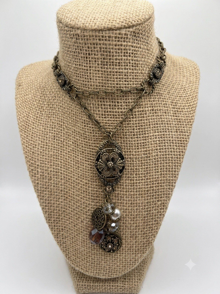 Sweet Romance USA Victorian Rev.Floral Medallion Swarovski Rhinestone Necklace