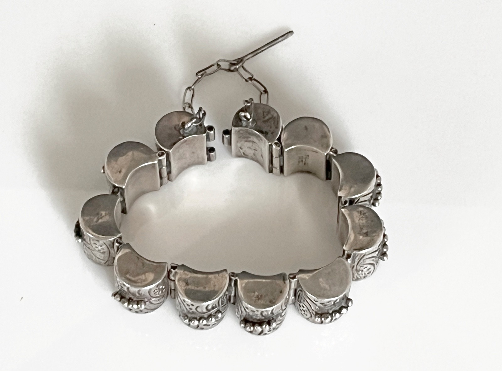 VTG 1960’s TAXCO 925 Sterling Silver Heavy Link Bracelet – Fits Up To 6 1/4″