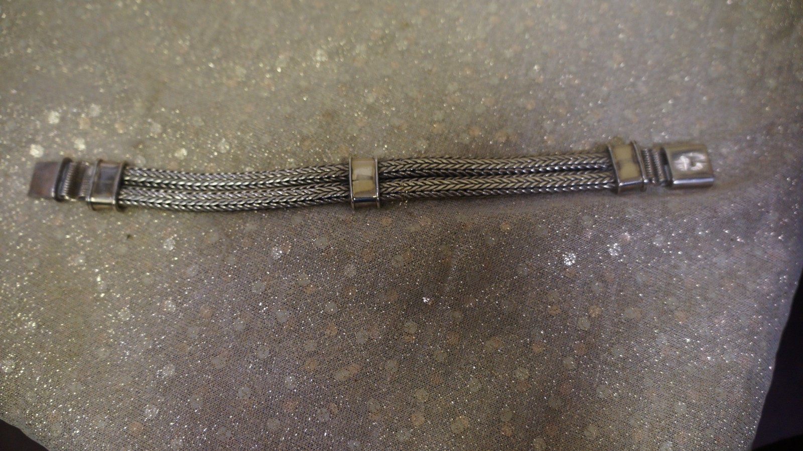 .925 STERLING SILVER BRACELET 2.5″ CLOSED 8″ LONG