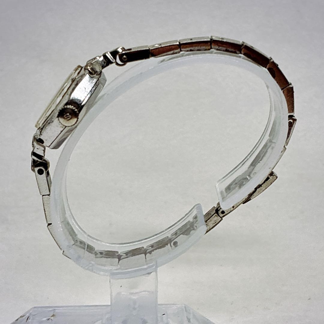 Working SEIKO 17 jewels, decorative lugs, manual winding, oval case, 21-7320