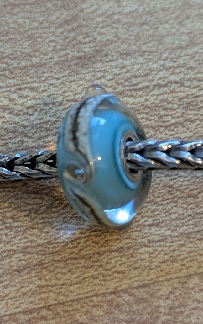 Authentic TrollBeads Traces bead