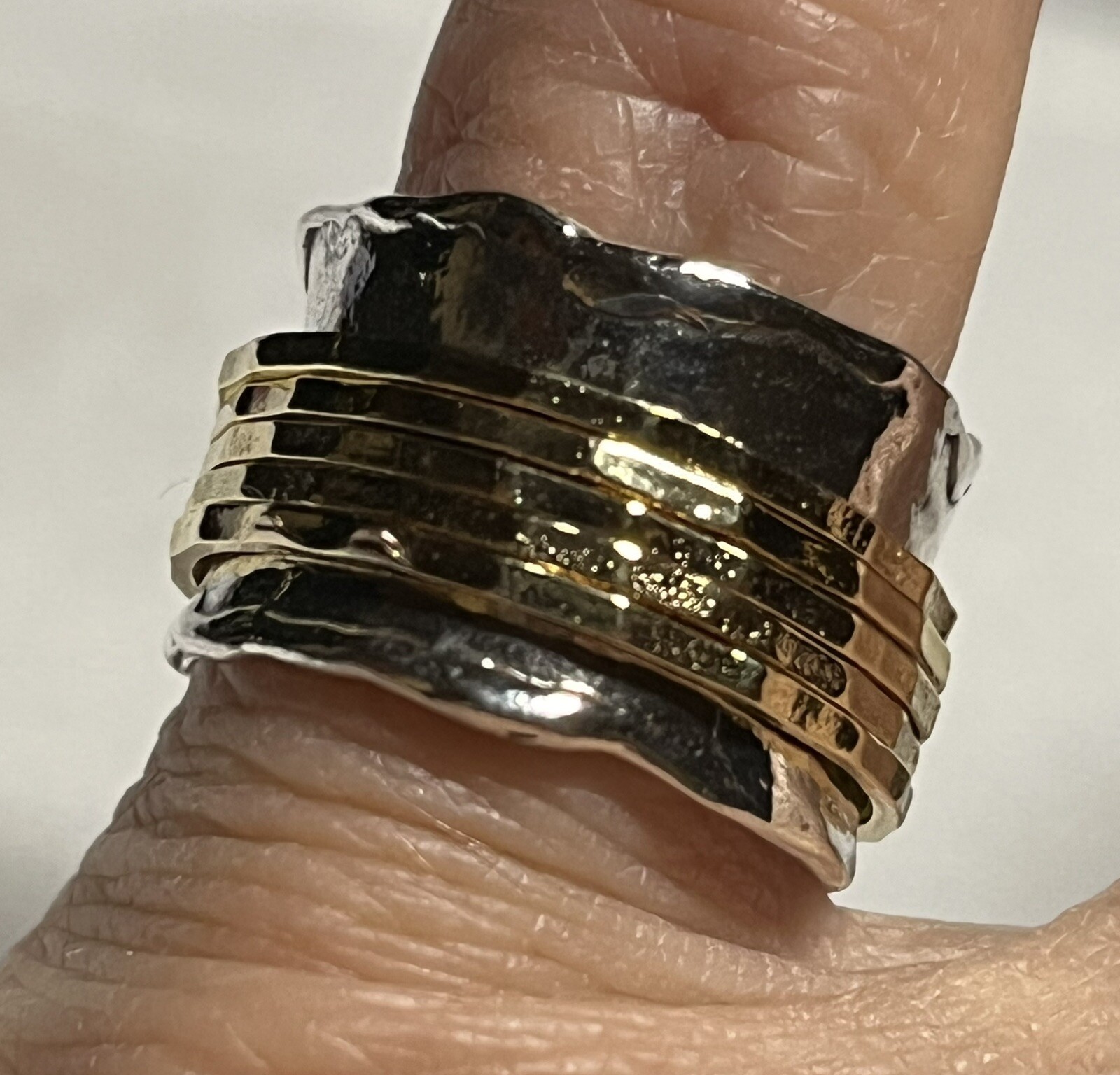 NWOT OR PAZ 925 STERLING SILVER HAMMERED TWO TONE SPINNER RING SZ 9.5 ISRAEL PZ