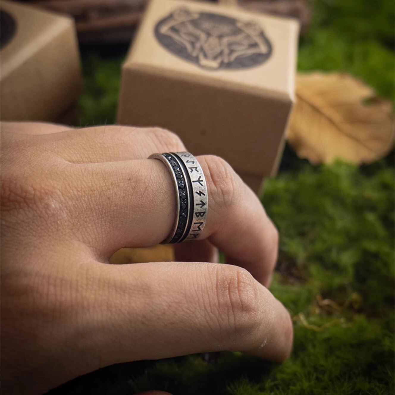 NIGHT WORKS Asgard’s Treasure Nordic Mythology Viking Zircon Retro Ring