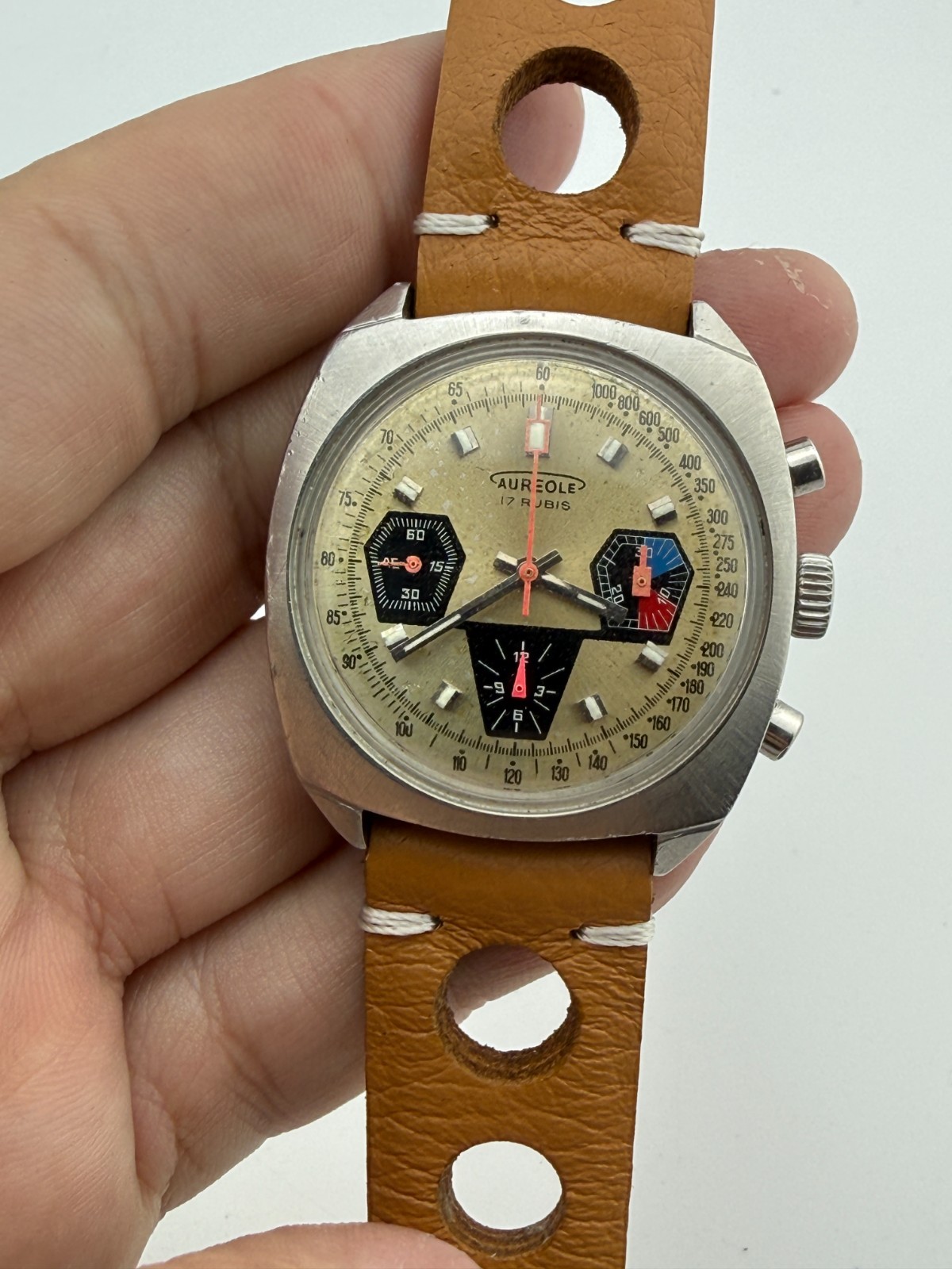 VINTAGE AUREOLE CHRONOGRAPH VALJOUX 7736 38 MM MANUAL WIND