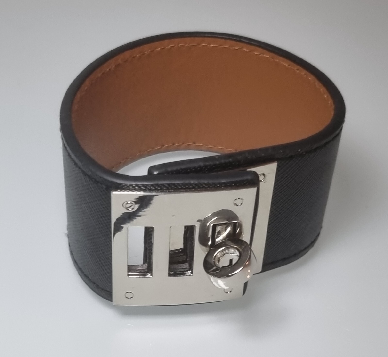 CHLOE COLLECTION BY LIV OLIVER Sliver Black Leather Wide Cuff Lock Bracelet