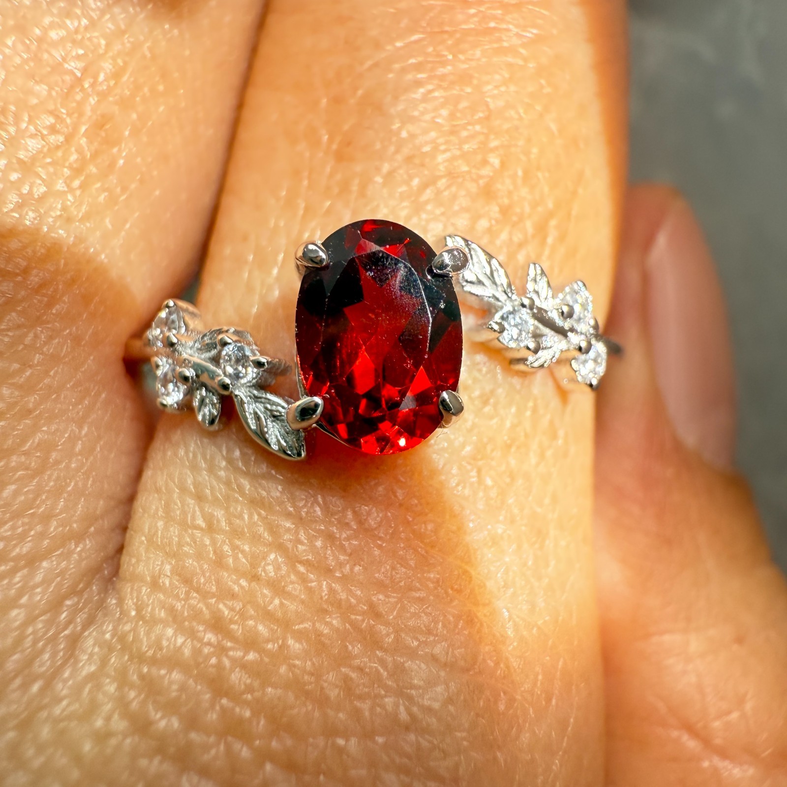 925 Sterling Silver Ring 7x5mm Natural Rhodolite Garnet Gemstone Zircon Flower