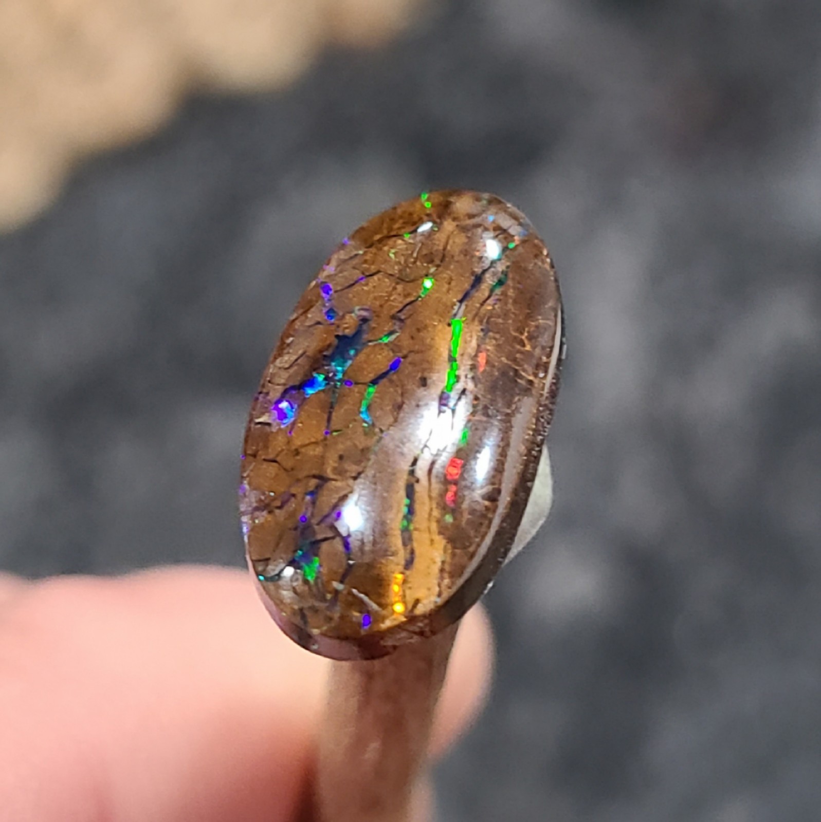 9.45 ct Koroit Boulder Opal *INVESTMENT GRADE* Best fire-all colors double sided