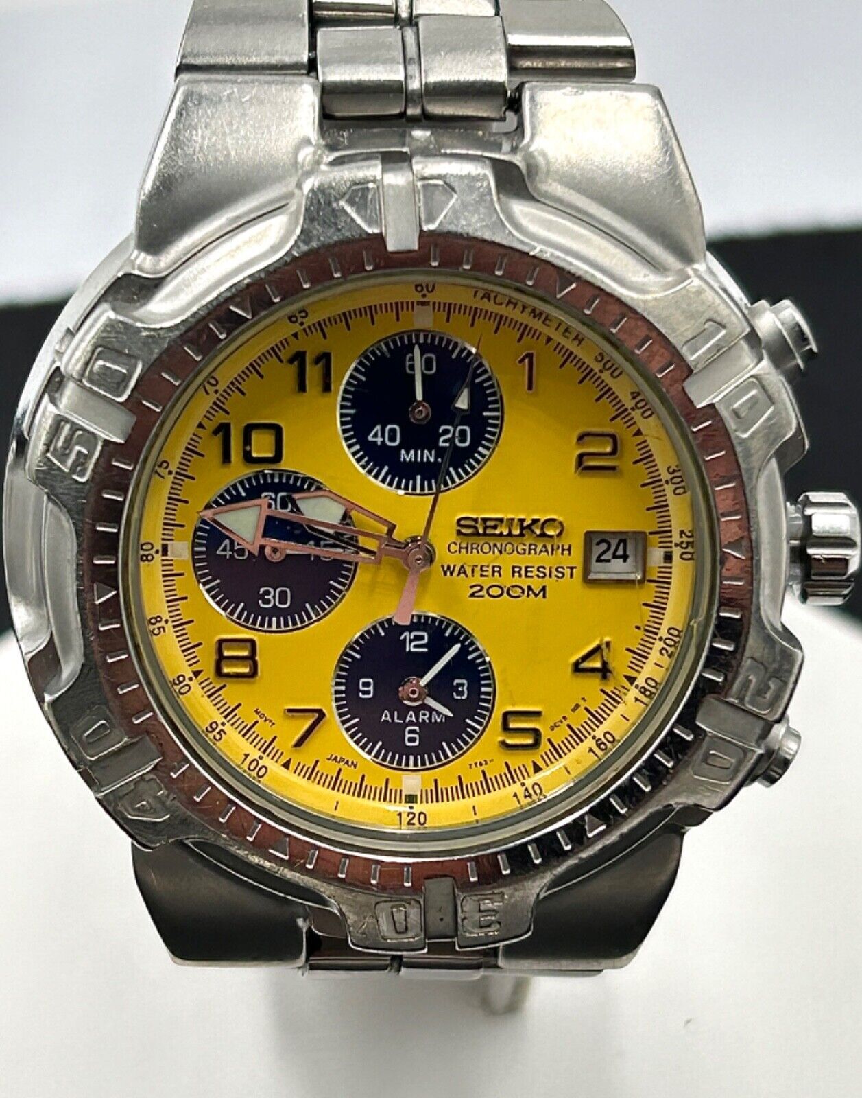 Seiko Chronograph 200m Rotating Bezel Date 7T62-0CL0 Men’s Quartz Watch – Runs