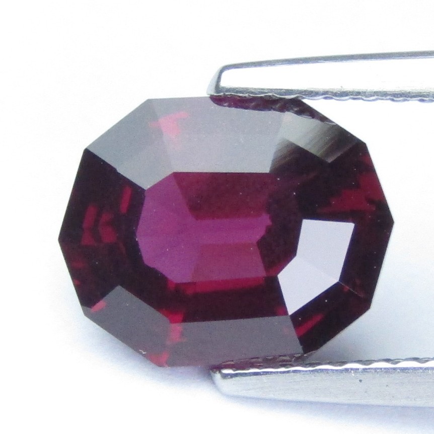 3.56Cts Ravishing Natural Pink Rhodolite Garnet 10.2×8.1mm Fancy Cut Gemstone