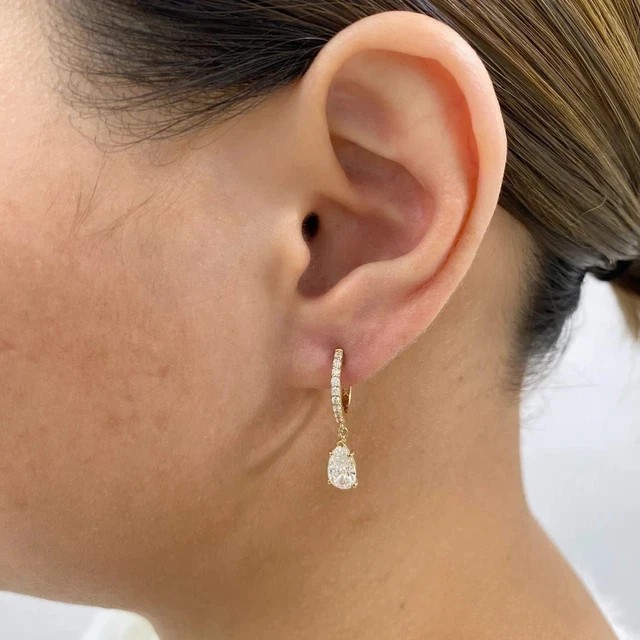 2 Ct Pear Cut Simulated Diamond Women’s Drop Earrings In 14k Yellow Gold Plated