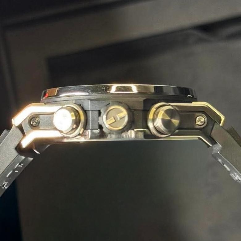Hublot Big Bang Unico – 411.NX.1170.RX – Full Set (EXTRA strap)