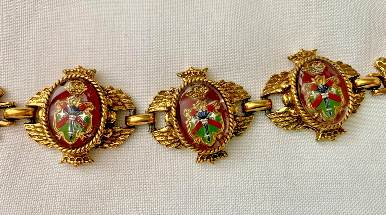 Coat of Arms Enamel Bracelet and Earrings – Heraldic Lion Passant – High Quality