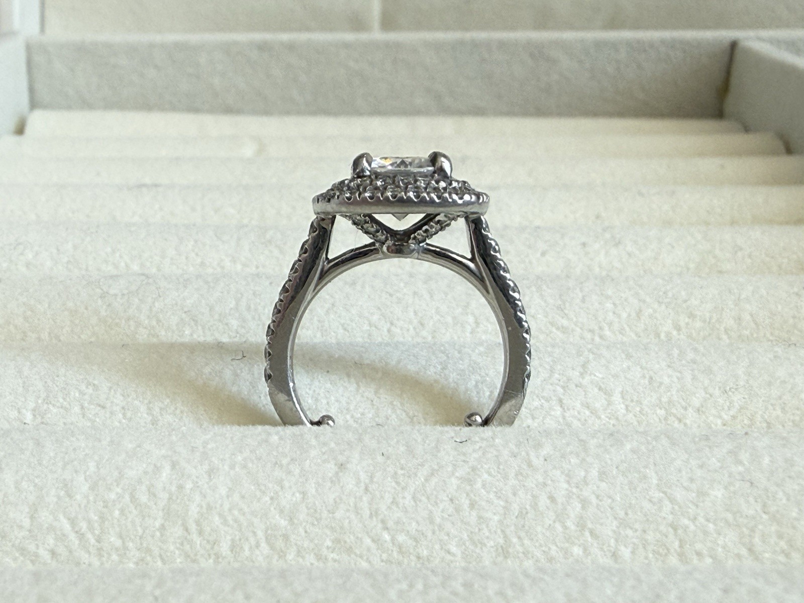 Brilliant Earth Platinum Halo Ring 7mm Cushion Moissanite Sz 4.5 Fits 4.0