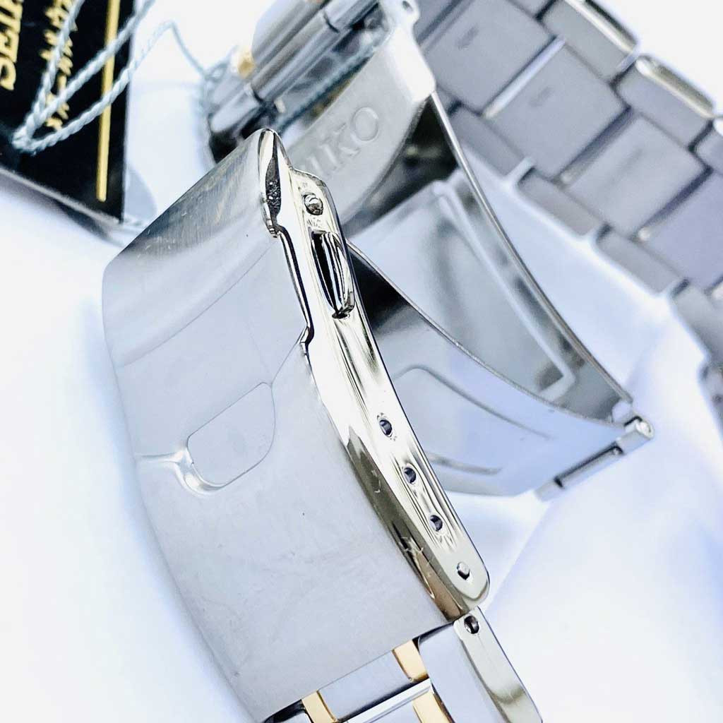 Seiko SARV004 Automatic White Dial Date Day Indicator Men’s Watch