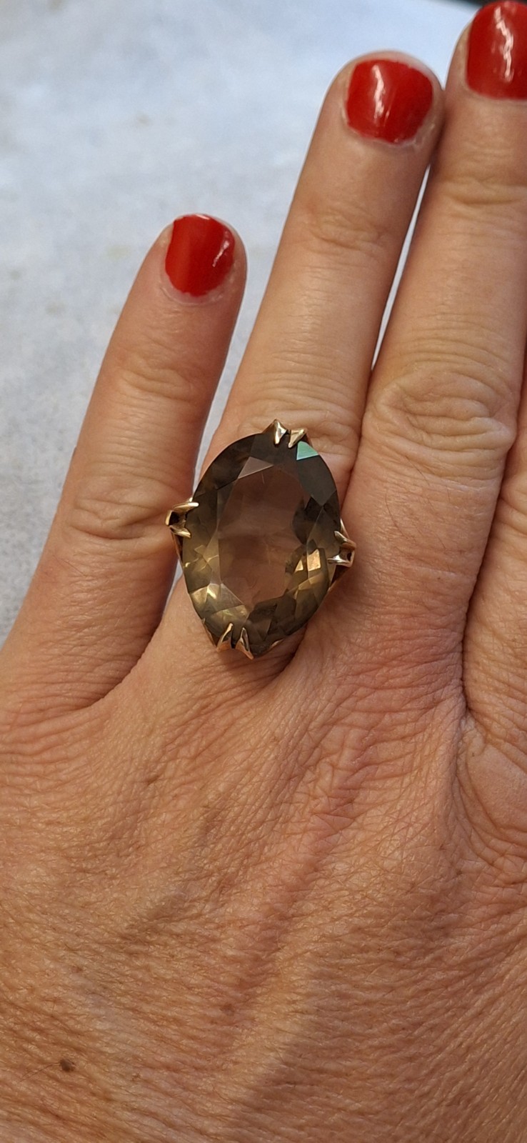9ct Gold Chunky Smokey Quartz Ring Size O