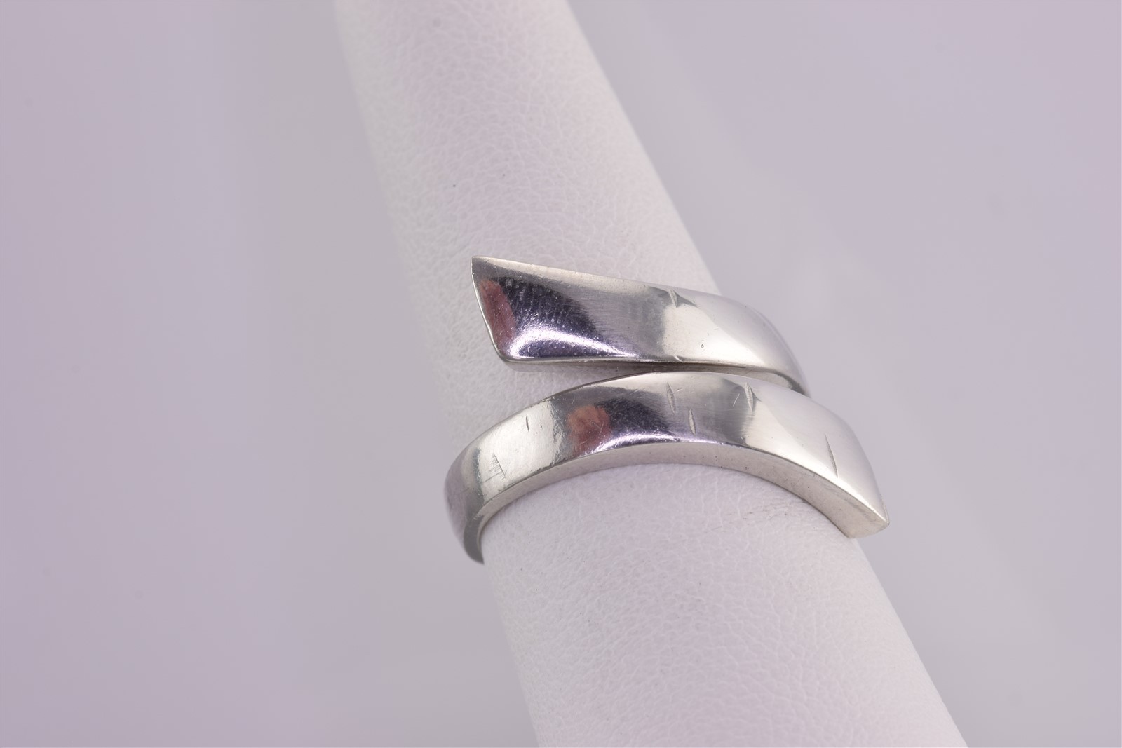 Sterling Silver 19mm Solid Tapered Wrap Around Bypass Band Ring 925 Sz: 8